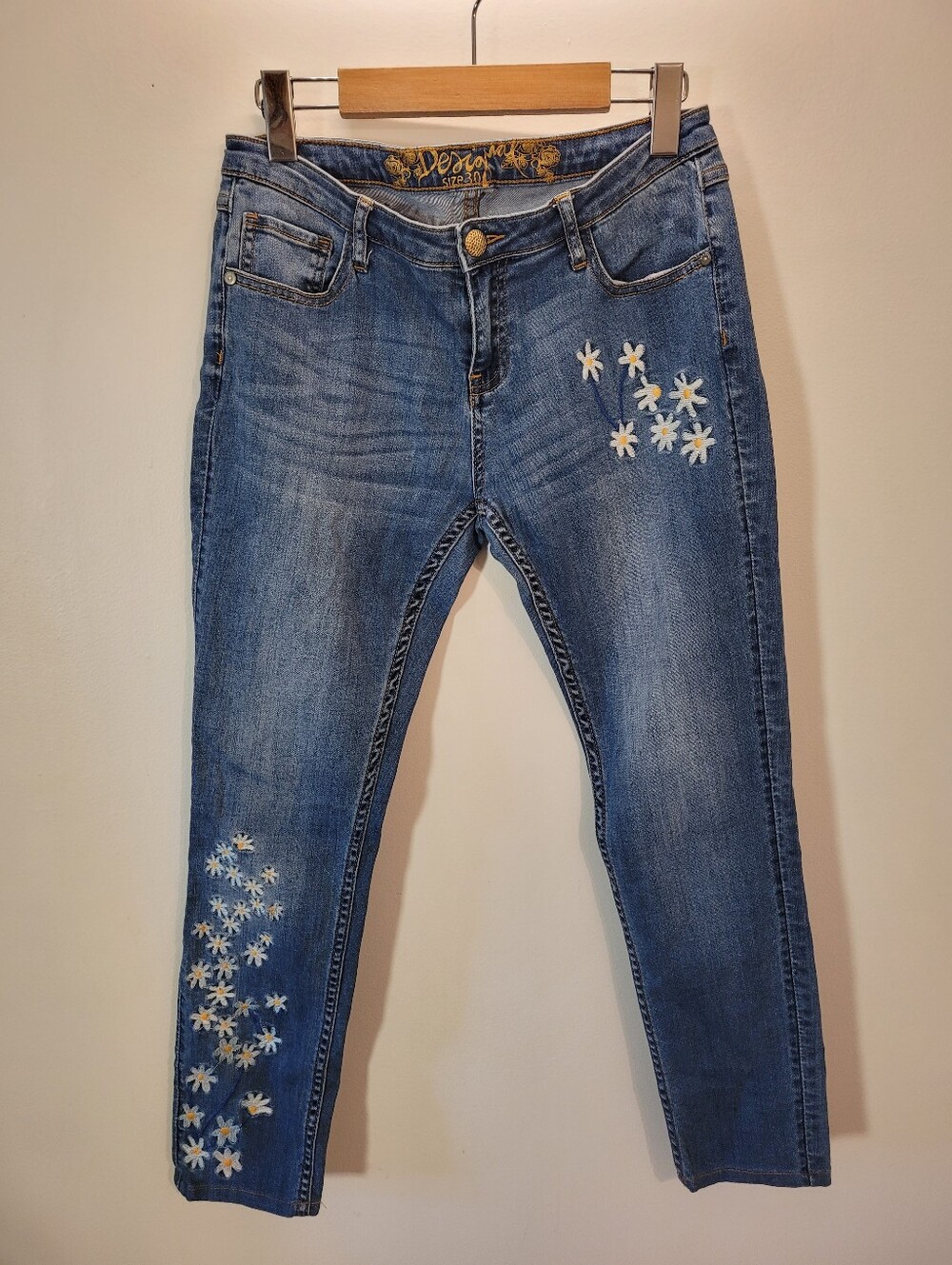 Desigual Exotic Denim Blue Skinny Jeans Crop White Daisy Embroidery - Size 30